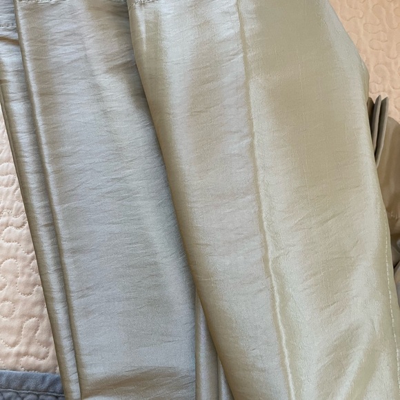 Drapery Panels of Gold Taffeta - Picture 2 of 4